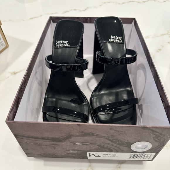 Jeffrey Campbell Hustler Black Patent Block Heel Sandals Size 7.5 - Picture 2 of 6